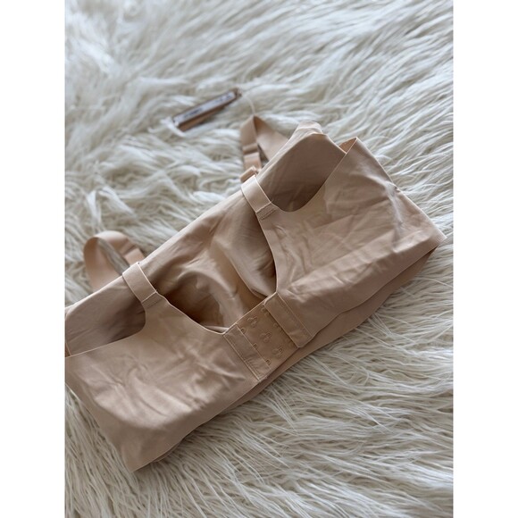 Skims Naked Scoop Bra Sand Size 3X - Picture 6 of 8